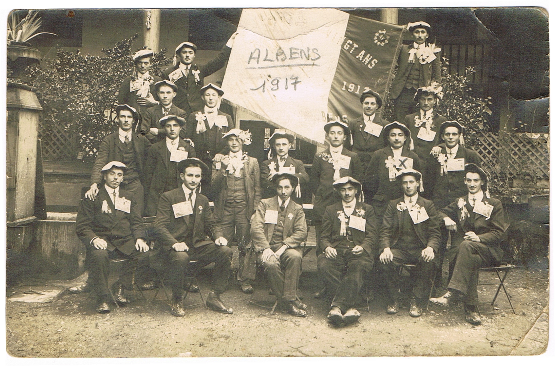 Bon pour les filles ConscritsAlbens1917