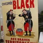 Aux braves Territoriaux – ils sont en train de boire le jus.