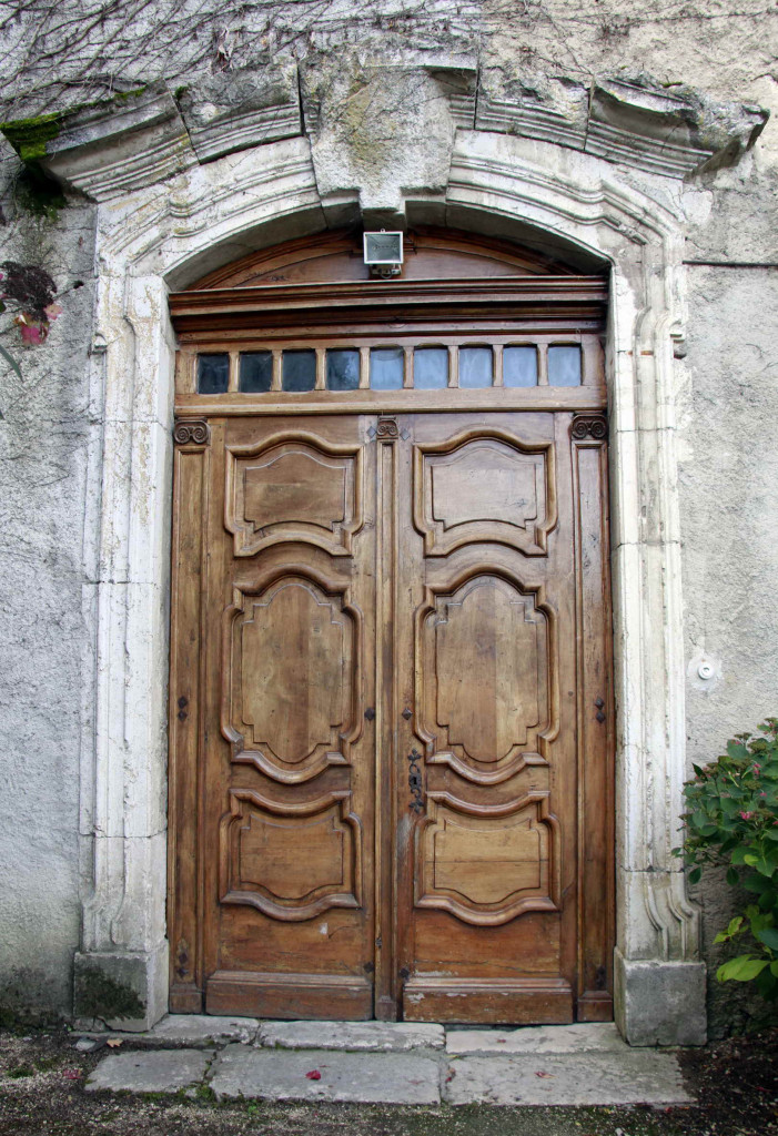 Porte d'entrée du XVème