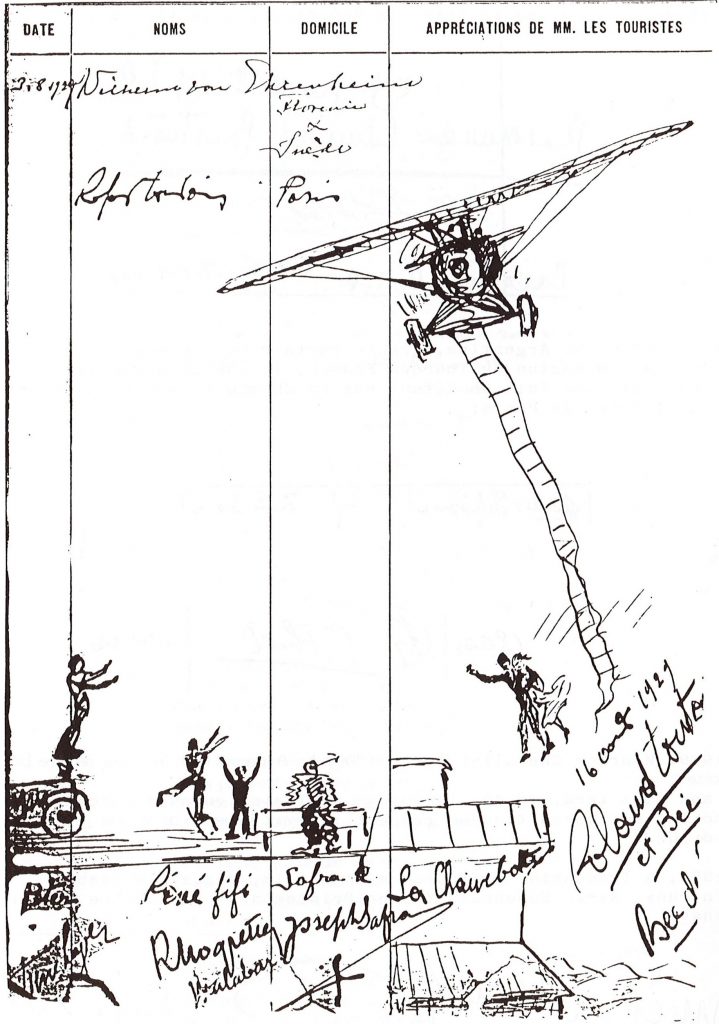 La signature de Roland Toutain en bas à droite de cet étonnant dessin.