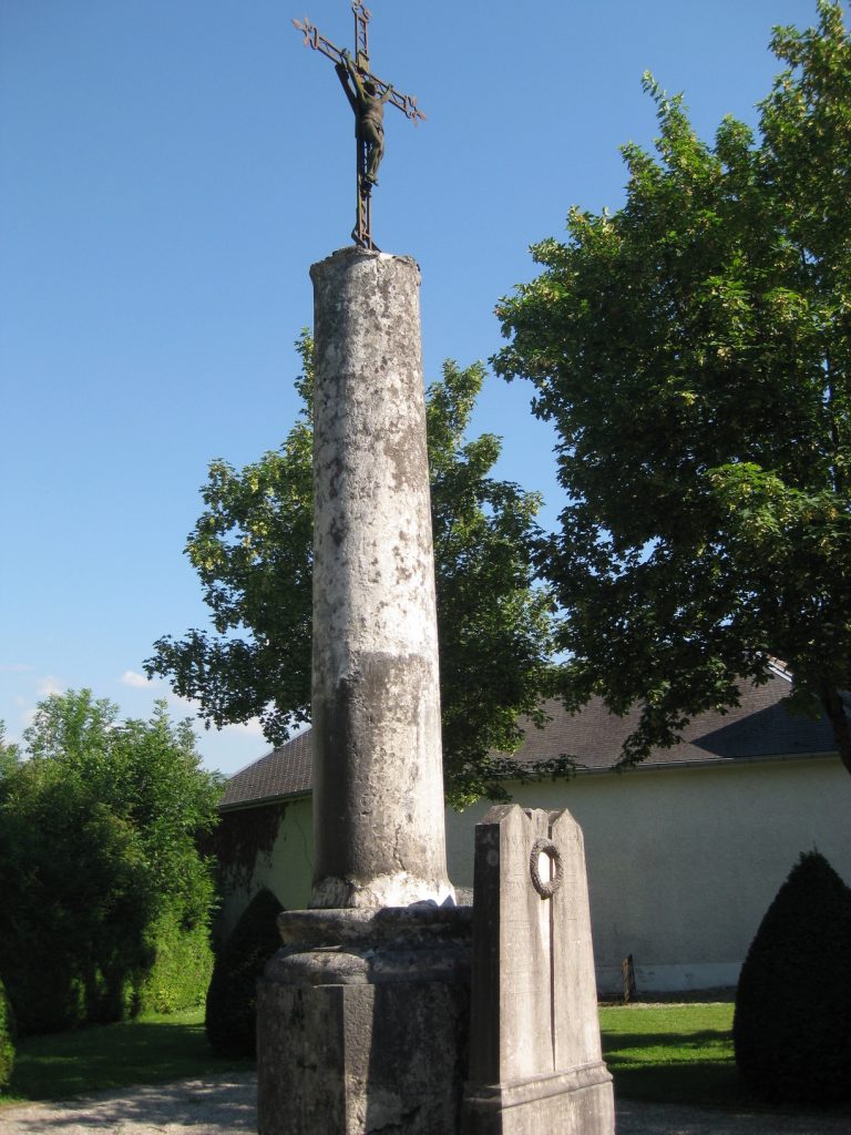 Colonne romaine dites « des curés ».